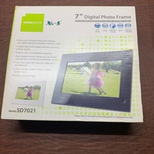 7" Digital Photo Frame - Black